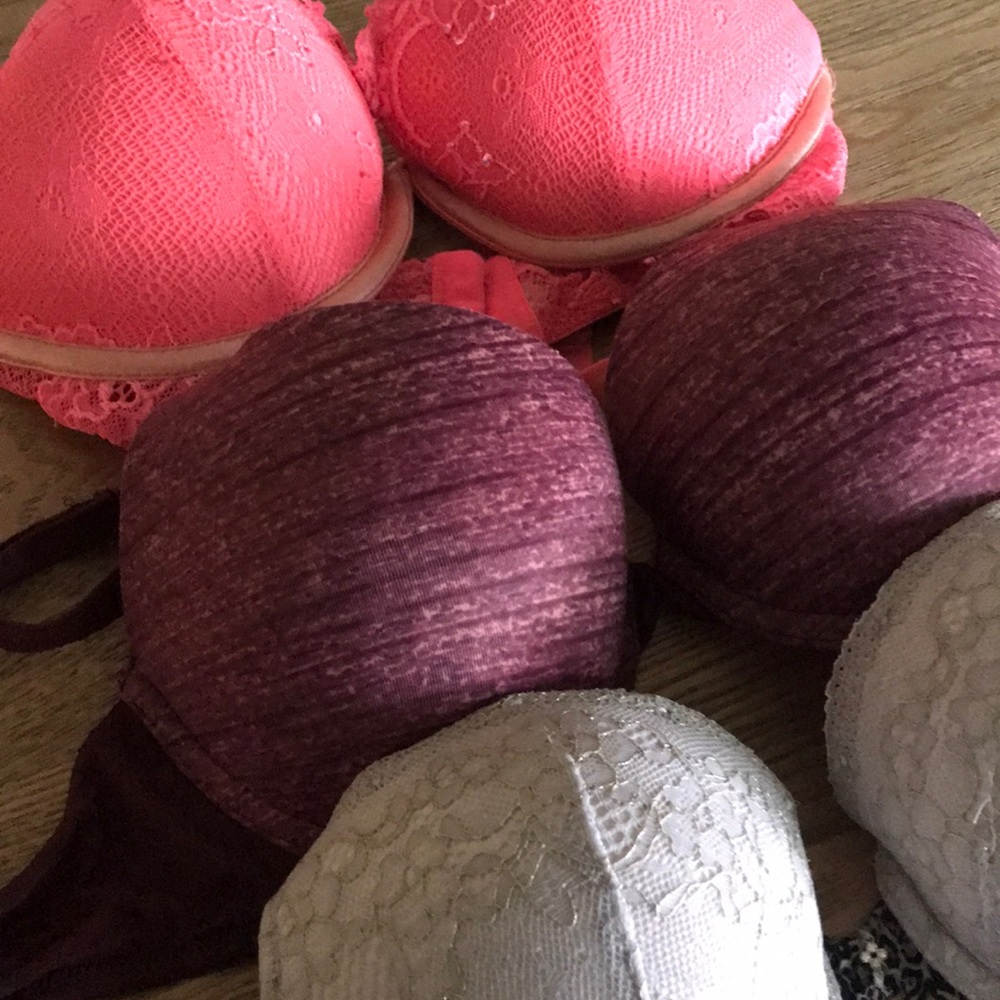 Victoria’s Secret bras